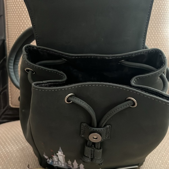 Disney Loungefly Sleeping Beauty backpack - Picture 6 of 6